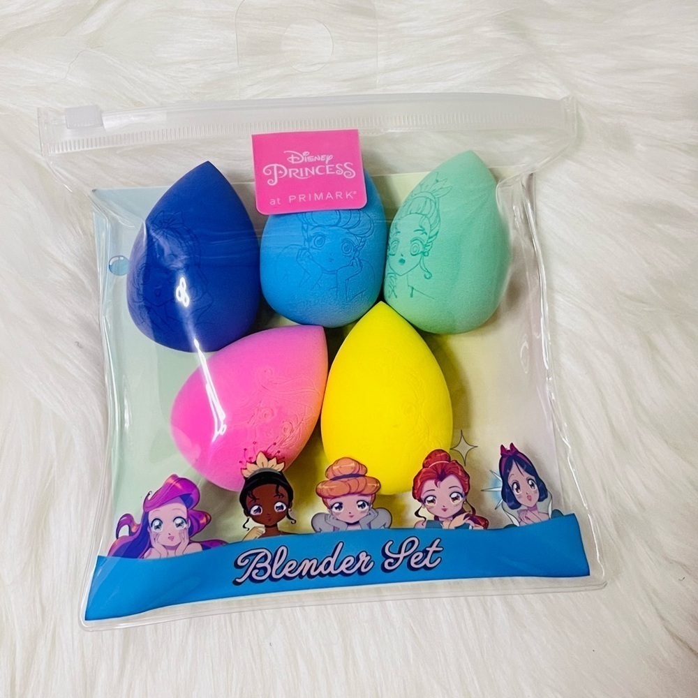 Disney Princess Bundle - Picture 7 of 8